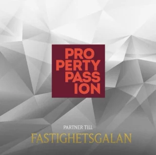 Vi ses på Fastighetsgalan!

✨ Property Passion är partner till Fastighetsgalan ✨

– Vi längtar efter den där magiska energin som bara uppstår när hela branschen samlas under ett tak! Vår förhoppning är att både skratta, inspireras och skapa nya, meningsfulla relationer och såklart hinna heja på gamla bekanta också. Det är få tillfällen som kombinerar nytta och nöje på det här sättet, säger Anna Blank på Property Passion.

Varför är det viktigt att synas på Fastighetsgalan?
– Det är att vara en del av något större. Fastighetsgalan är ett tillfälle att stå mitt i branschen, där samtalen sker och relationerna byggs. Det vill vi inte missa!

Varför tror ni att galan blivit så uppskattad?
– Det är en glittrande kväll där folk får vara både professionella och personliga. Galan är prestigelös men proffsig!